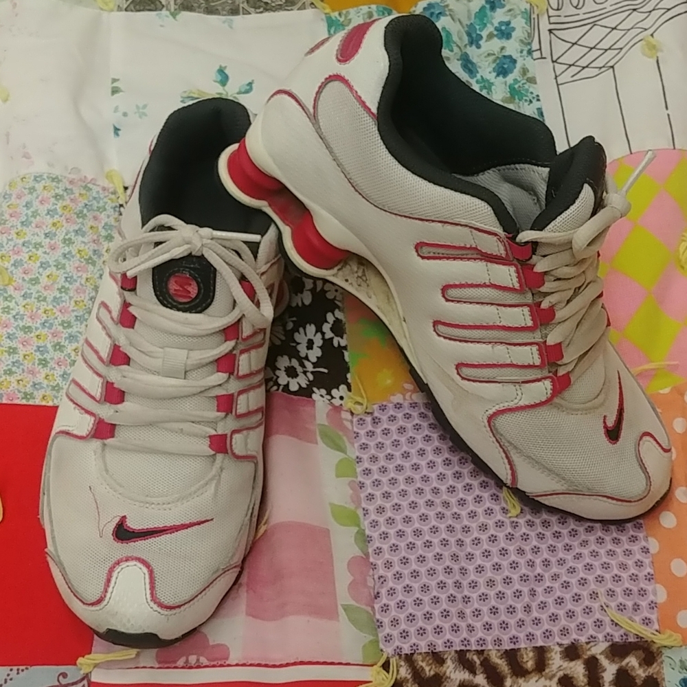 Nike Shox